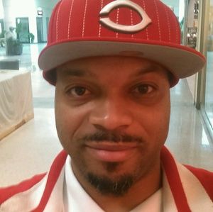 Meet your Posher, Gregory